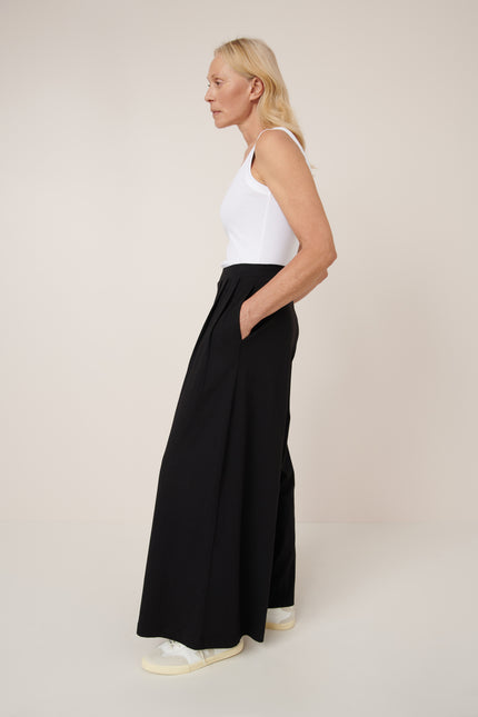 Kowtow Drape Pant - Black