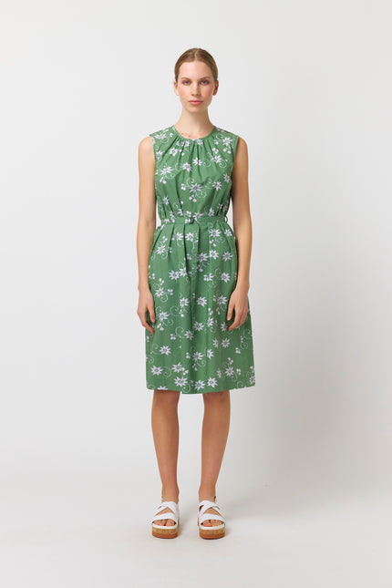 Sylvester Water Lily Shift Dress - Apple